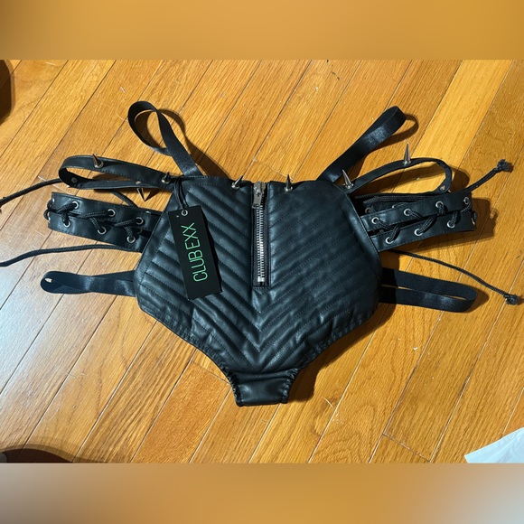 CLUB EXX New With Tags Rave Shorts From Dolls Kill - Picture 2 of 3